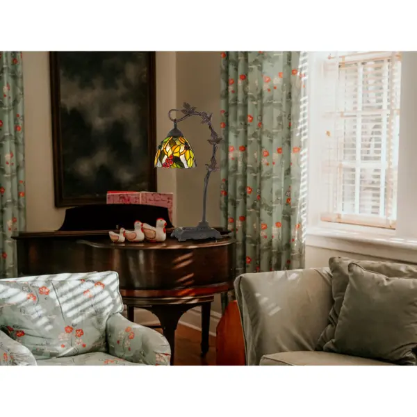 Cotulla Tiffany Downbridge Table Lamp - Image 3
