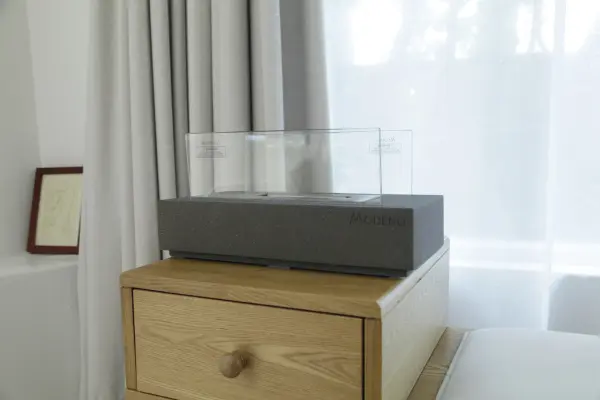 MODENO KIRA Ethanol Tabletop Fireplace - Image 4