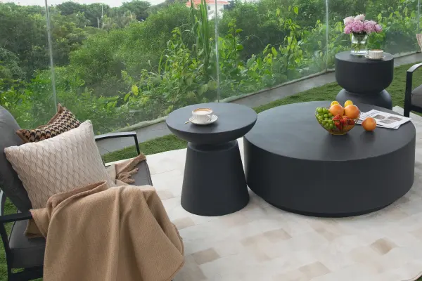 KYLIX Side Table - Image 4