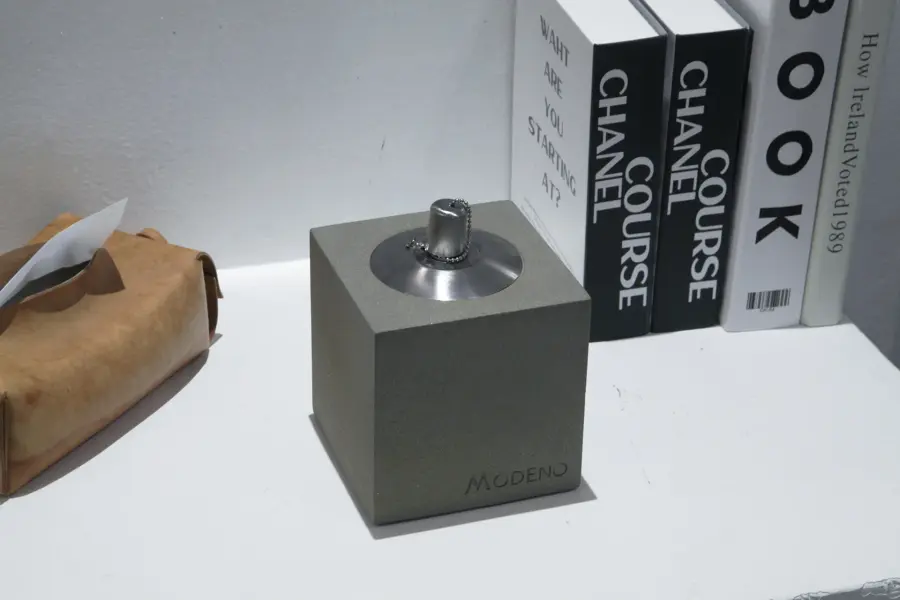 Square Safety Oil Lamp - Image 4