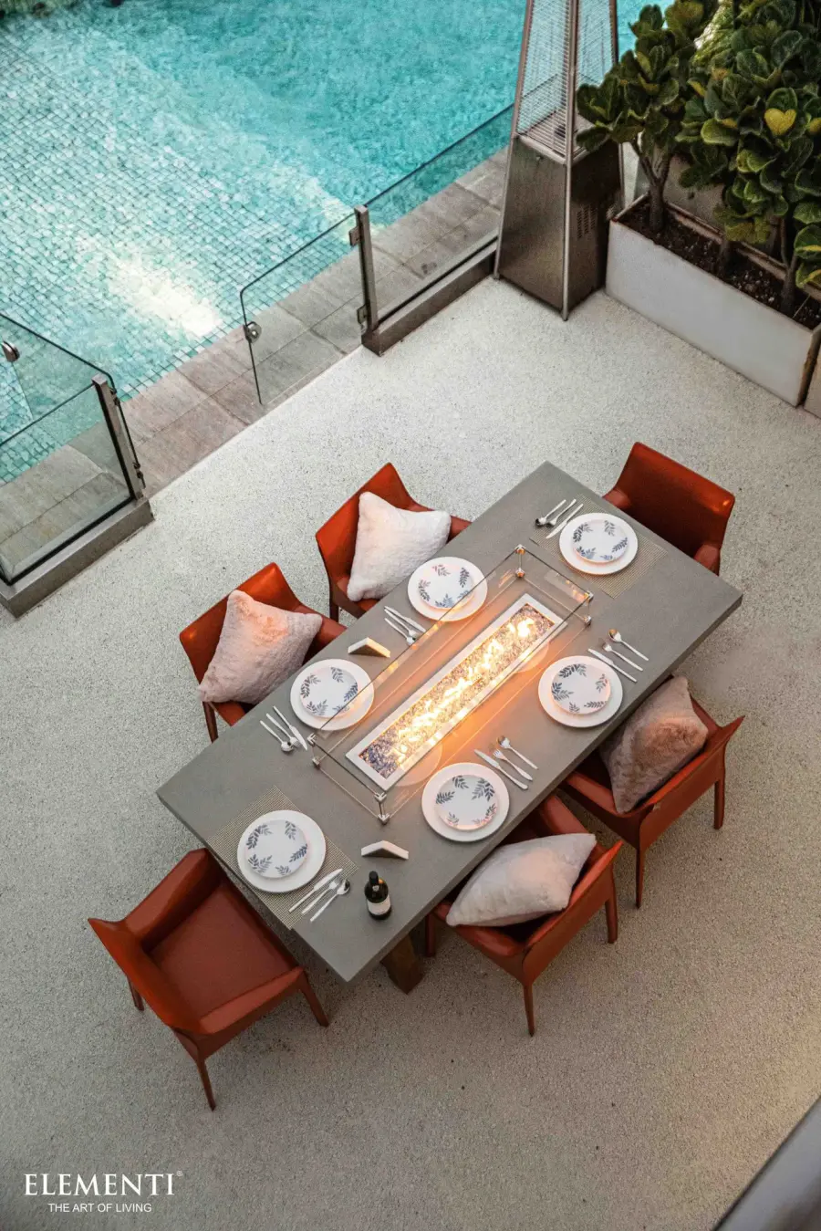 Elementi Sonoma Outdoor Dining Fire Table - Image 3