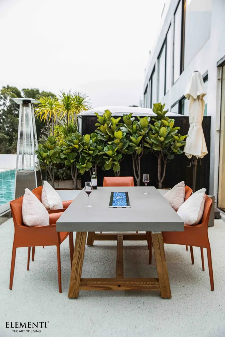 Elementi Sonoma Outdoor Dining Fire Table - Image 4