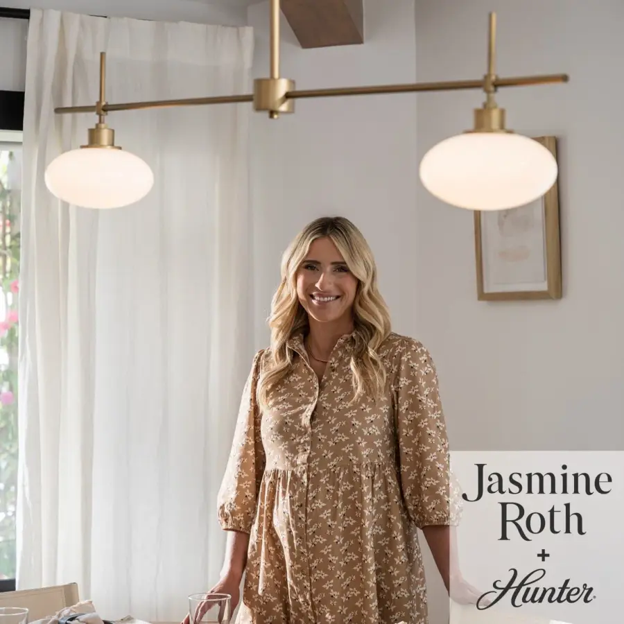 Getty Two Light Linear Chandelier in Luxe Gold - Image 2