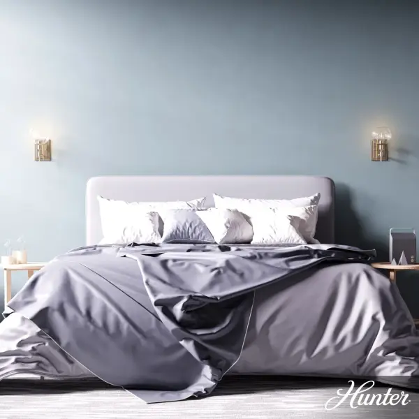 The Xidane wall sconce delivers sophisticated glamour with its Alturas Gold finish and clear glass shade. Compact at 6 inches wide, it's ideal for flanking mirrors in bathrooms and entryways. ETL-listed and damp-rated for safe bathroom use. - alternate view