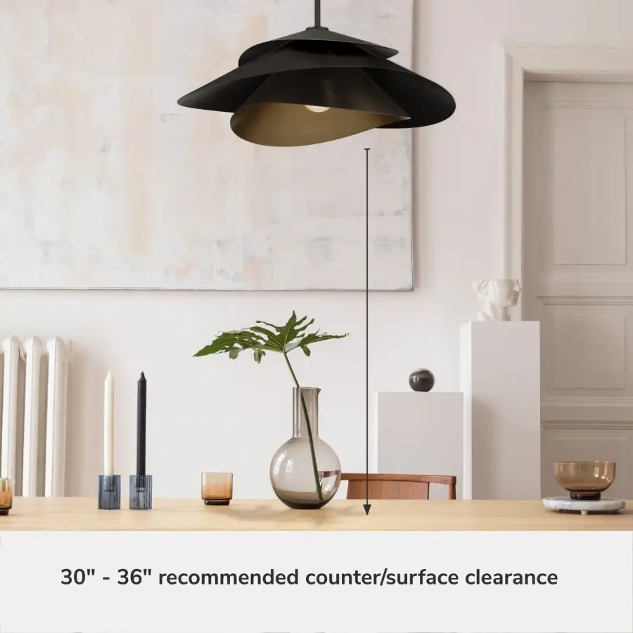 Hiro Extra Large Pendant in Alturas Gold - Image 11