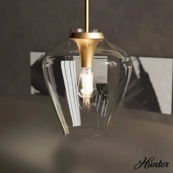 The Vidria pendant combines clean lines with warm Alturas Gold finish and clear glass for effortless modern elegance. Its compact 12-inch size makes it ideal for kitchen islands, dining nooks, or bedroom task lighting. - alternate view