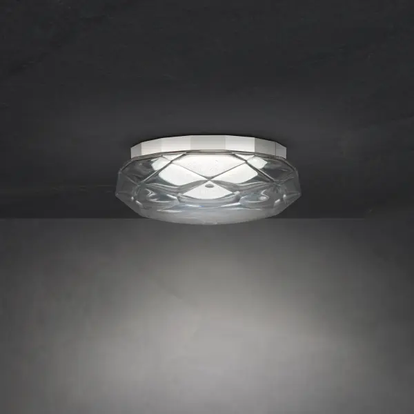 Ravishing, multifaceted and as brilliant as an engagement ring. Thick Schonbek Optic Crystal creates an impressive luminous shade embraced by a chiseled complementary frame. High quality LEDs deploy optimal ambient illumination.