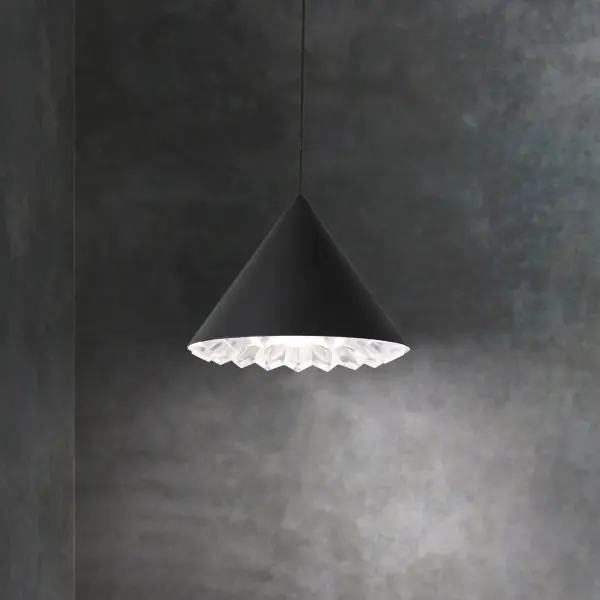 The Primrose mini pendant combines contemporary minimalism with luxurious optic crystal detailing. Its compact 8-inch profile and integrated LED make it ideal for intimate spaces, while the faceted crystal shade creates stunning light refraction.