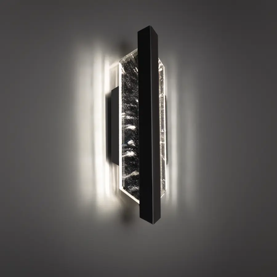 Vesta 24" LED Outdoor Wall Sconce in Black