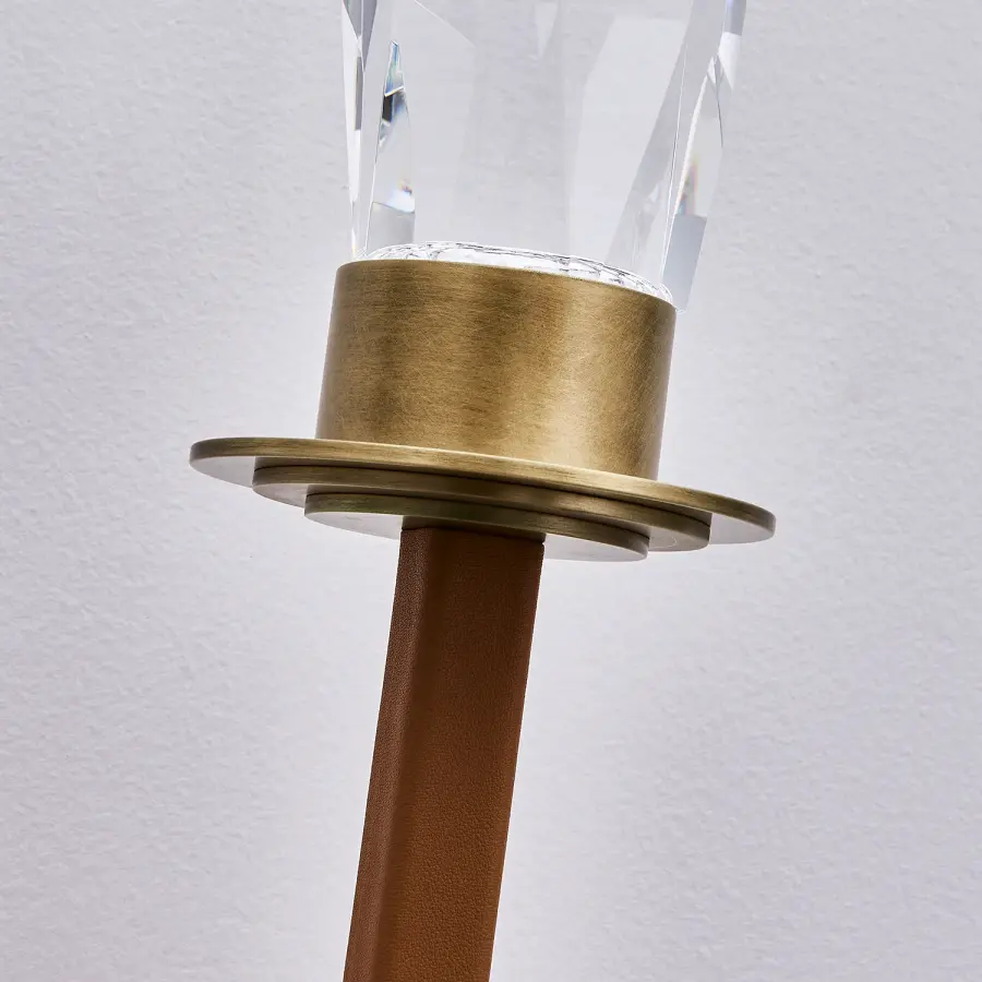 Misto Tall LED Wall Sconce - Image 4