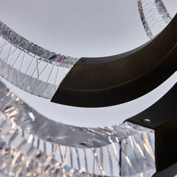Corna LED Chandelier - Image 4