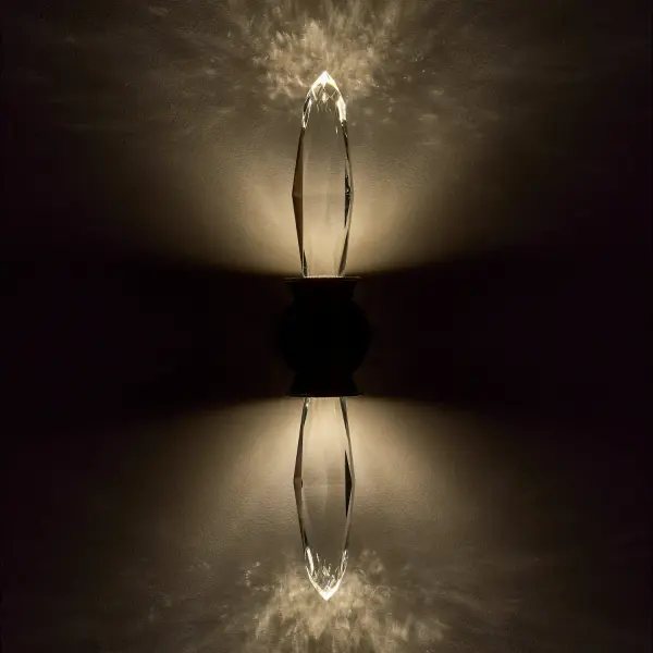 Mostra LED Brass Wall Sconce - Image 3