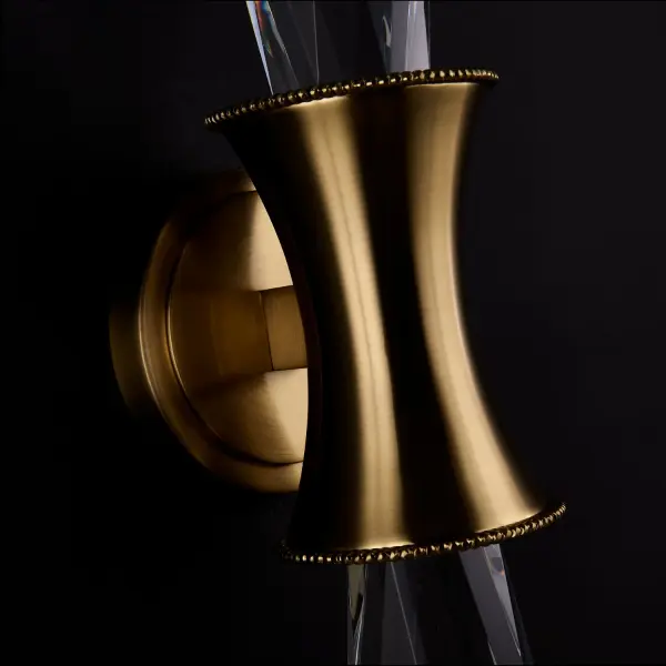 Mostra LED Brass Wall Sconce - Image 4
