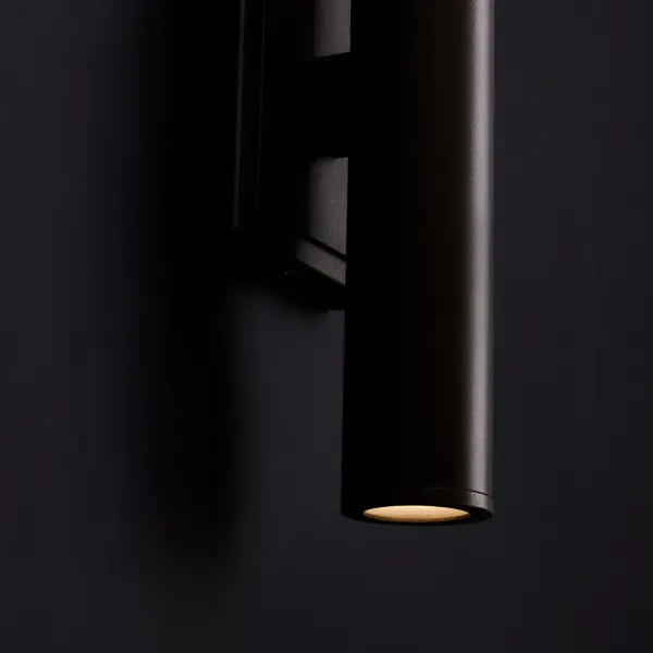 Retmo Esterno Outdoor Wall Sconce - Image 5