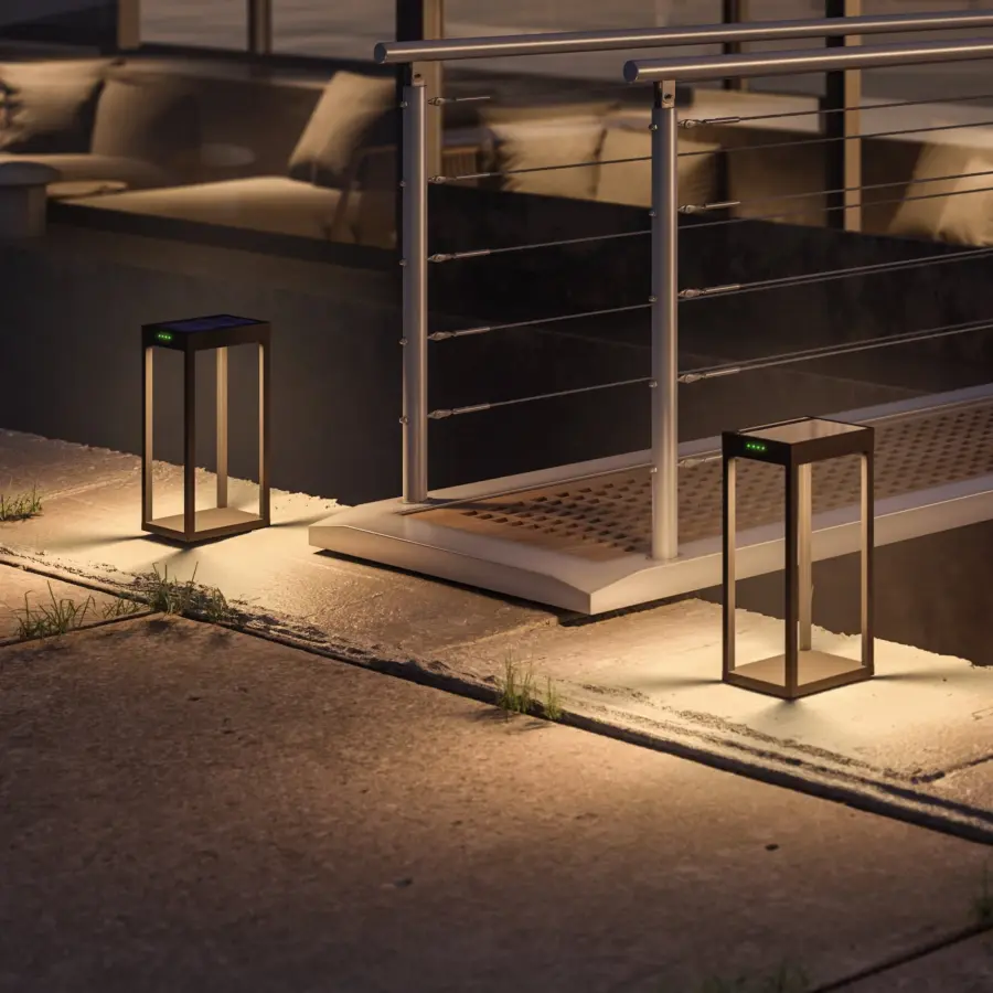 Klewe x Zafferano Radia Mini Solar LED Lamp - Image 1