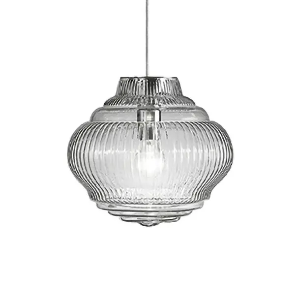 Hand-blown glass featuring intricate rigadin patterns inspired by classic Venetian glassmaking. Designed to complement Romeo & Giulietta collection for dramatic multi-pendant compositions or stunning solo installations.