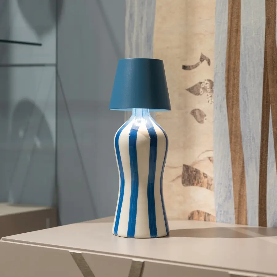 Poldina Pro Stopper Rechargeable Table Lamp - Image 6