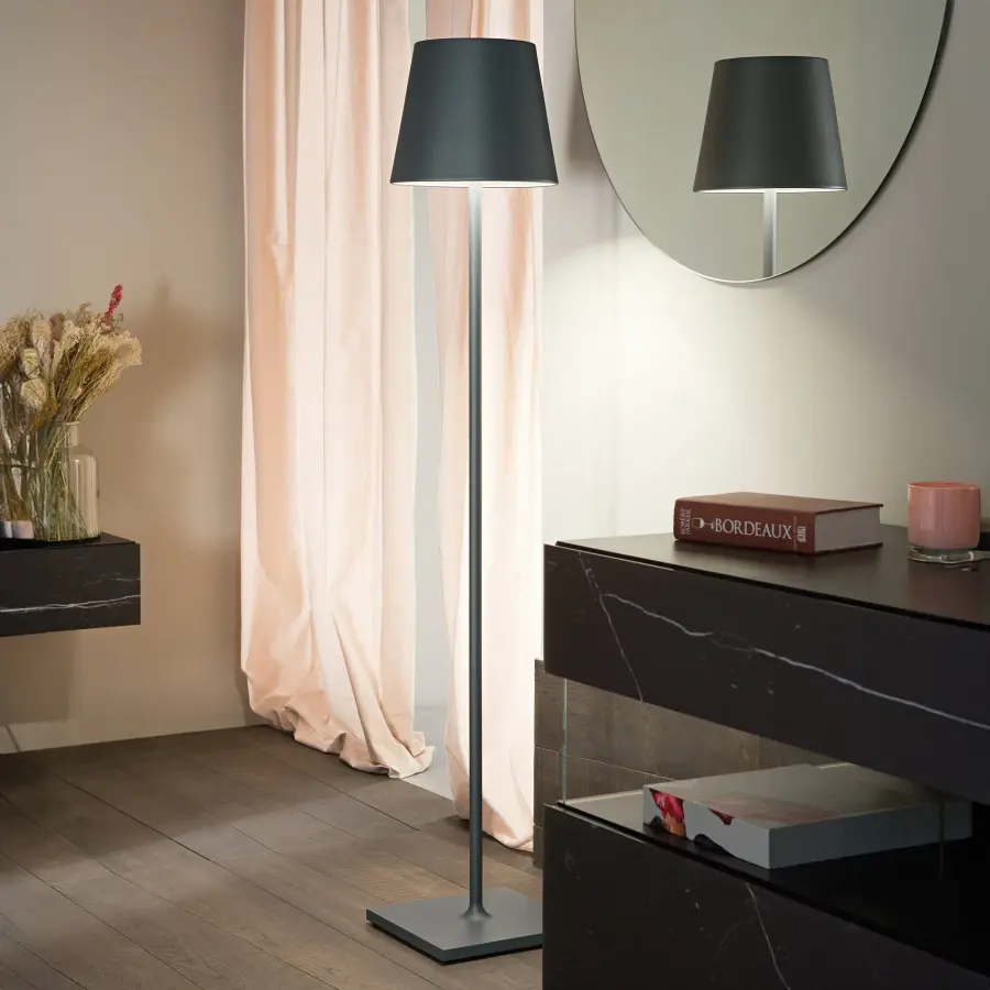 Poldina Pro XXL Rechargeable Floor Lamp - Image 10
