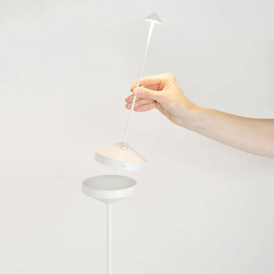 Pina Pro Floor Stand - Image 4