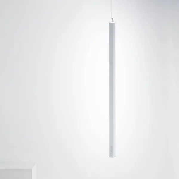 The Pencil Light Vertical Suspension combines modern minimalist design with cordless convenience. Battery-powered with 8-58 hour runtime, IP65 weatherproofing, and adjustable color temperature make it ideal for spaces without hardwiring.