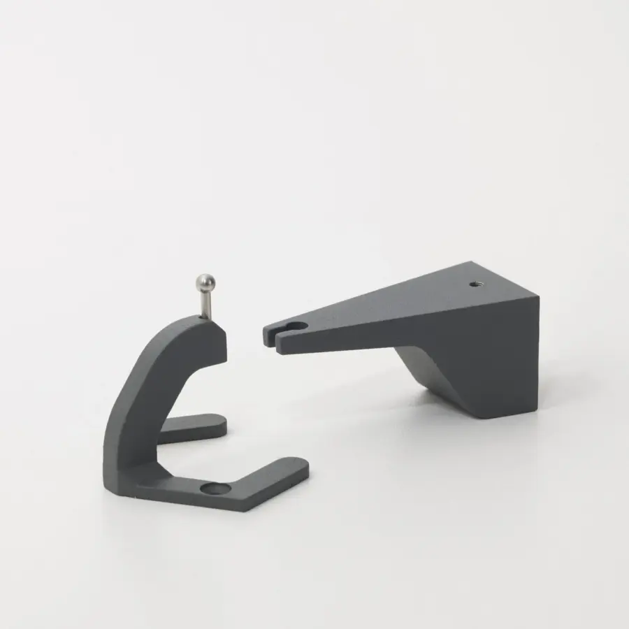 Versatile Cordless Wall Bracket for Portable Lighting - Image 1