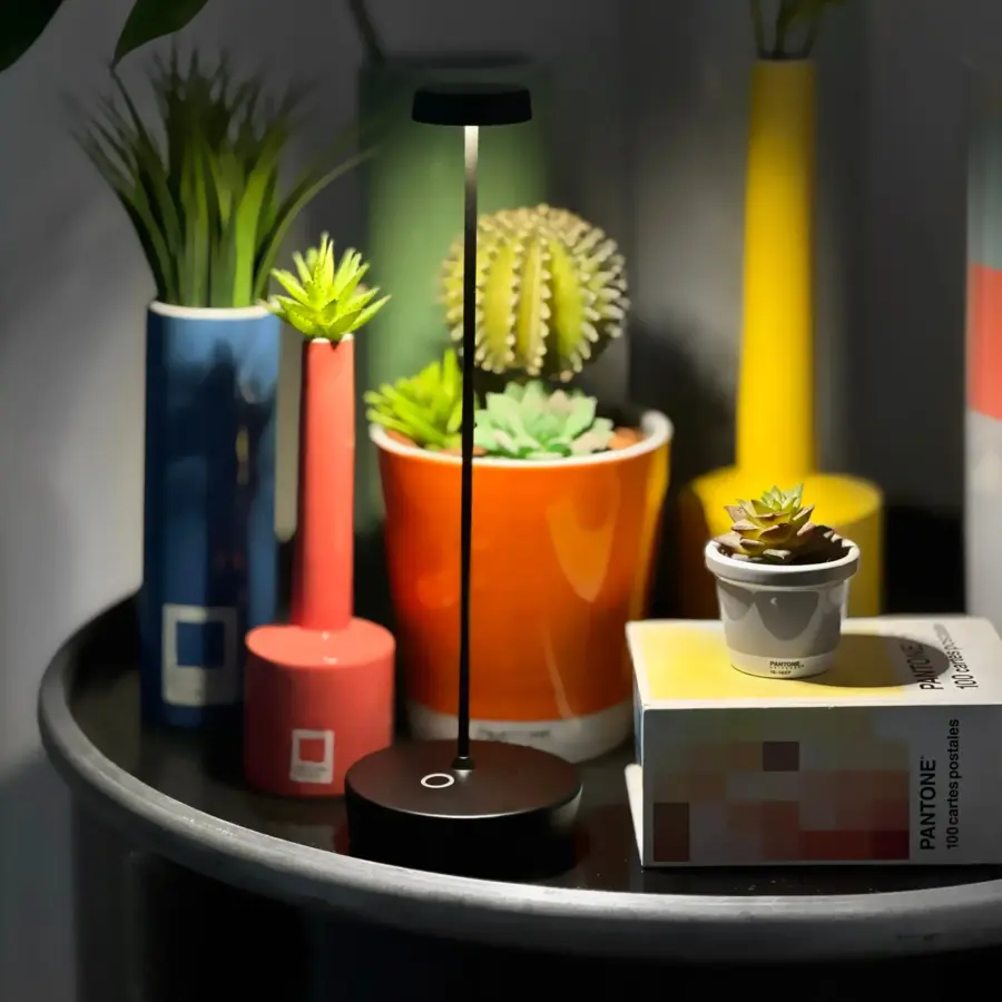Swap Pro Rechargeable Table Lamp - Image 6