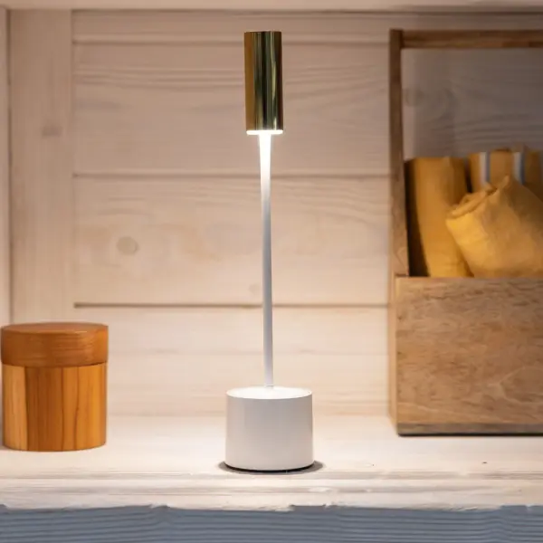 Carolina Pro Cordless LED Table Lamp - Image 4
