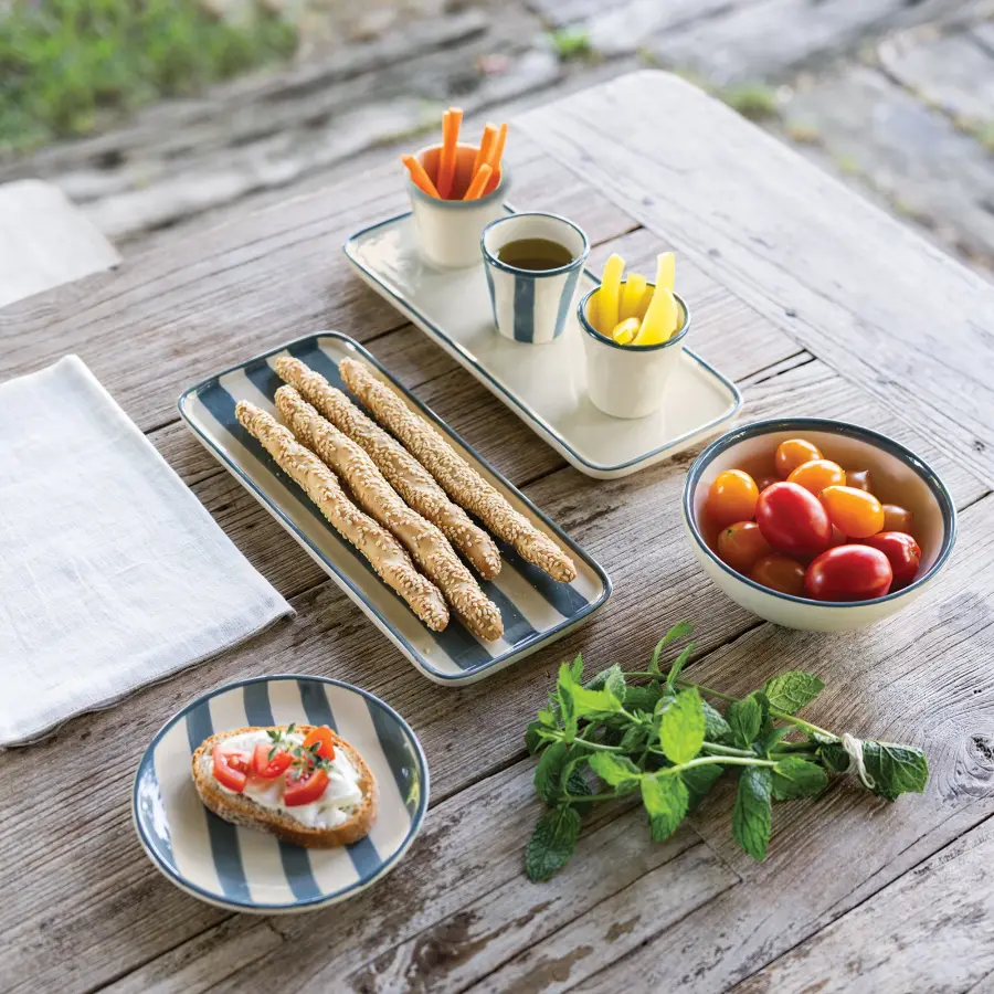 Lido Rectangular Plate Set of 4 - Light Blue - Image 12