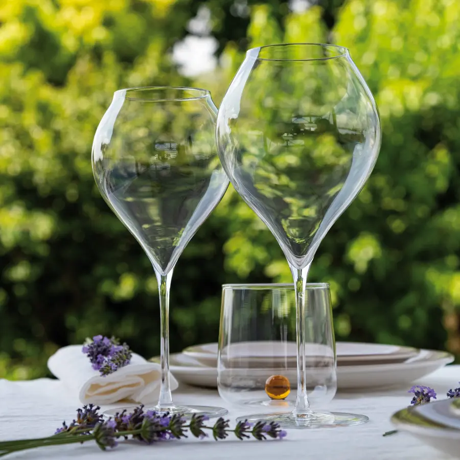 Ultralight Aged Reds & Oaked Whites Wine Glass Set - Image 2