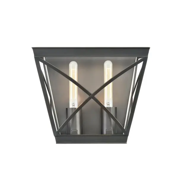 The Lattice vanity light reimagines the traditional lantern with contemporary criss-crossed bands and a structured frame. Crafted from solid brass in Urban Bronze, it brings sophisticated style to bathrooms and hallways.
