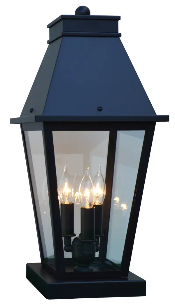 The Croydon 8" column mount combines traditional craftsmanship with durable outdoor construction. Featuring clear glass and satin black finish, this three-light fixture delivers warm illumination for entryways and pathways.