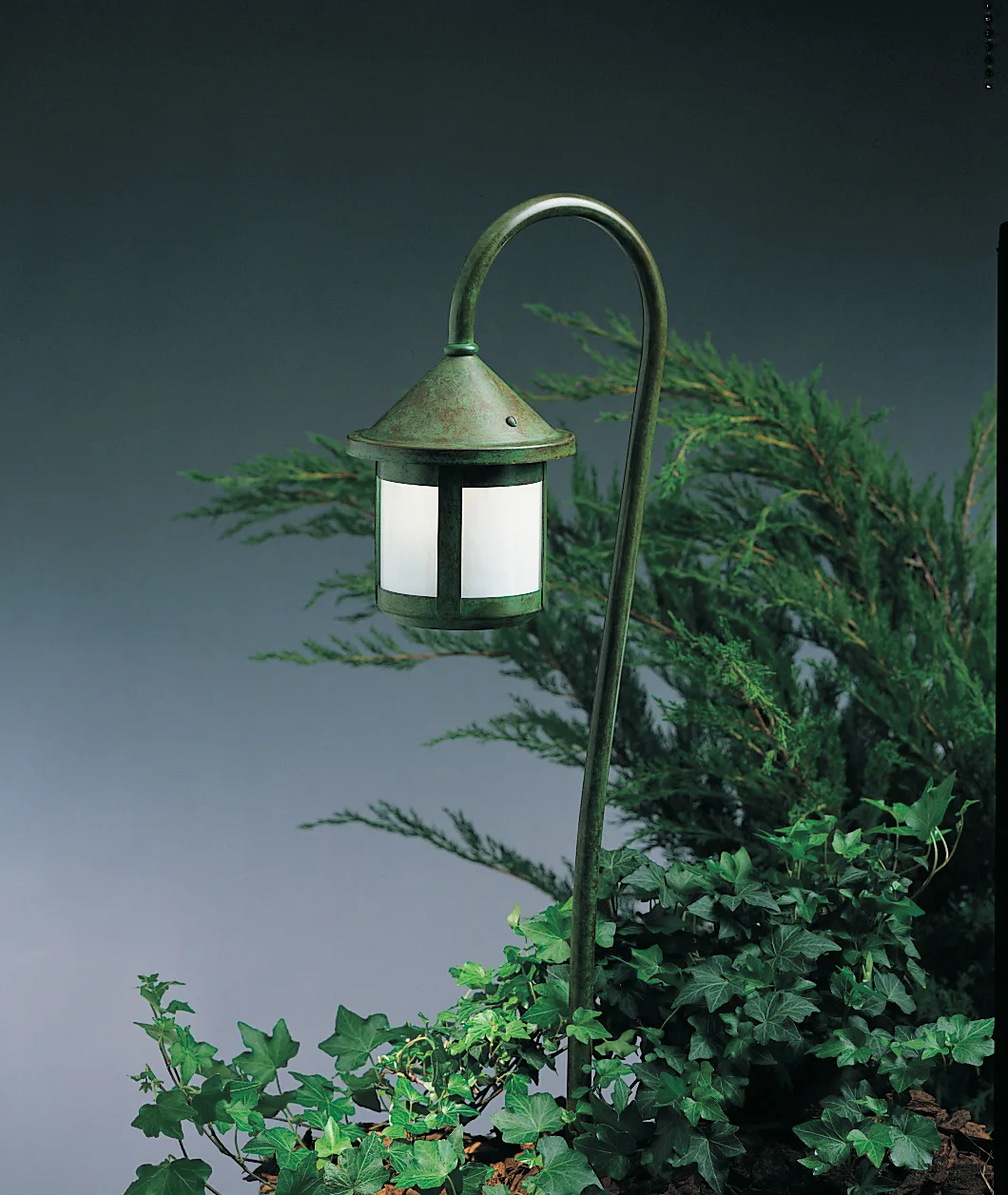 Low Voltage 6" Berkeley Short Body, 36" Bo Peep Stem