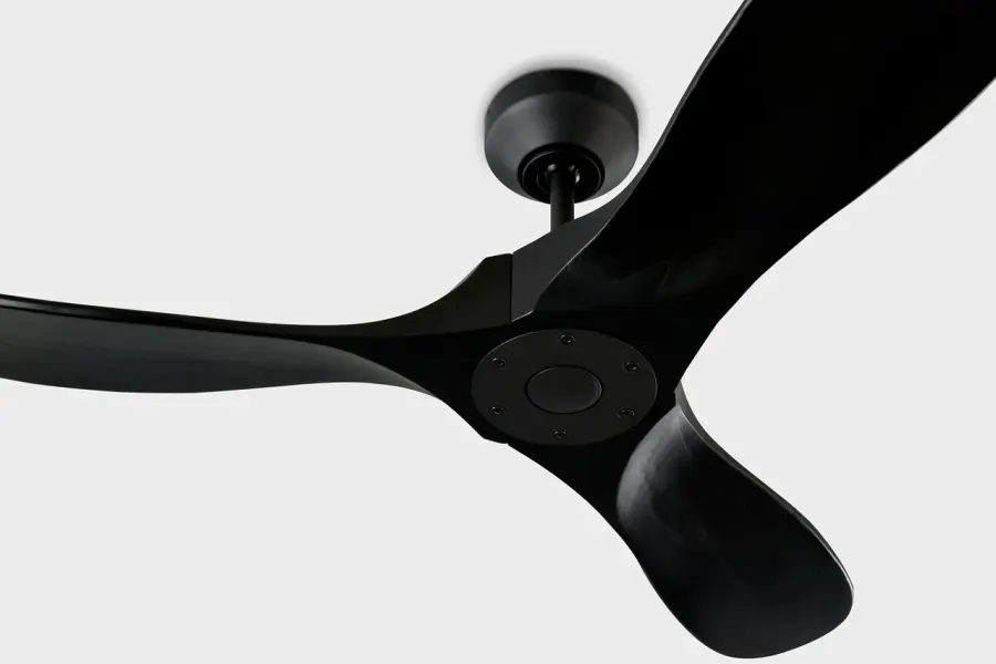 Maverick Smart 44" Ceiling Fan with Light Kit - Image 3