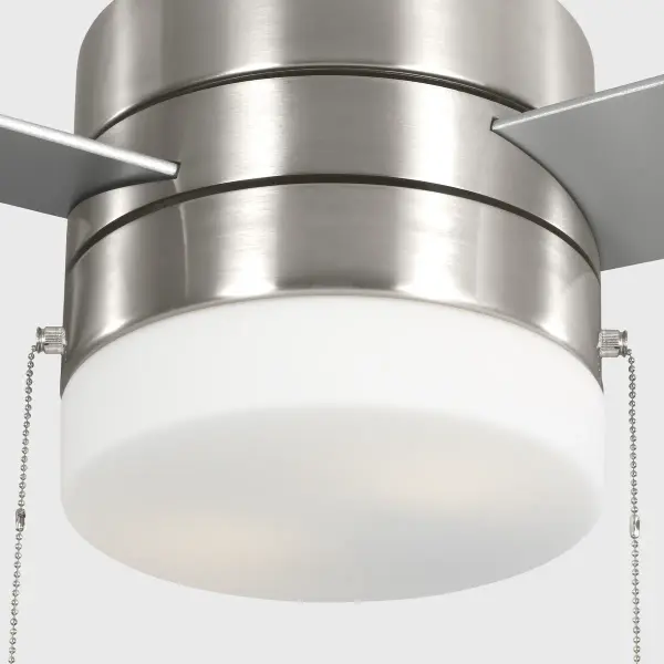 Versatile 44" Fan with Reversible Blades and Integrated LED Lighting - Image 8