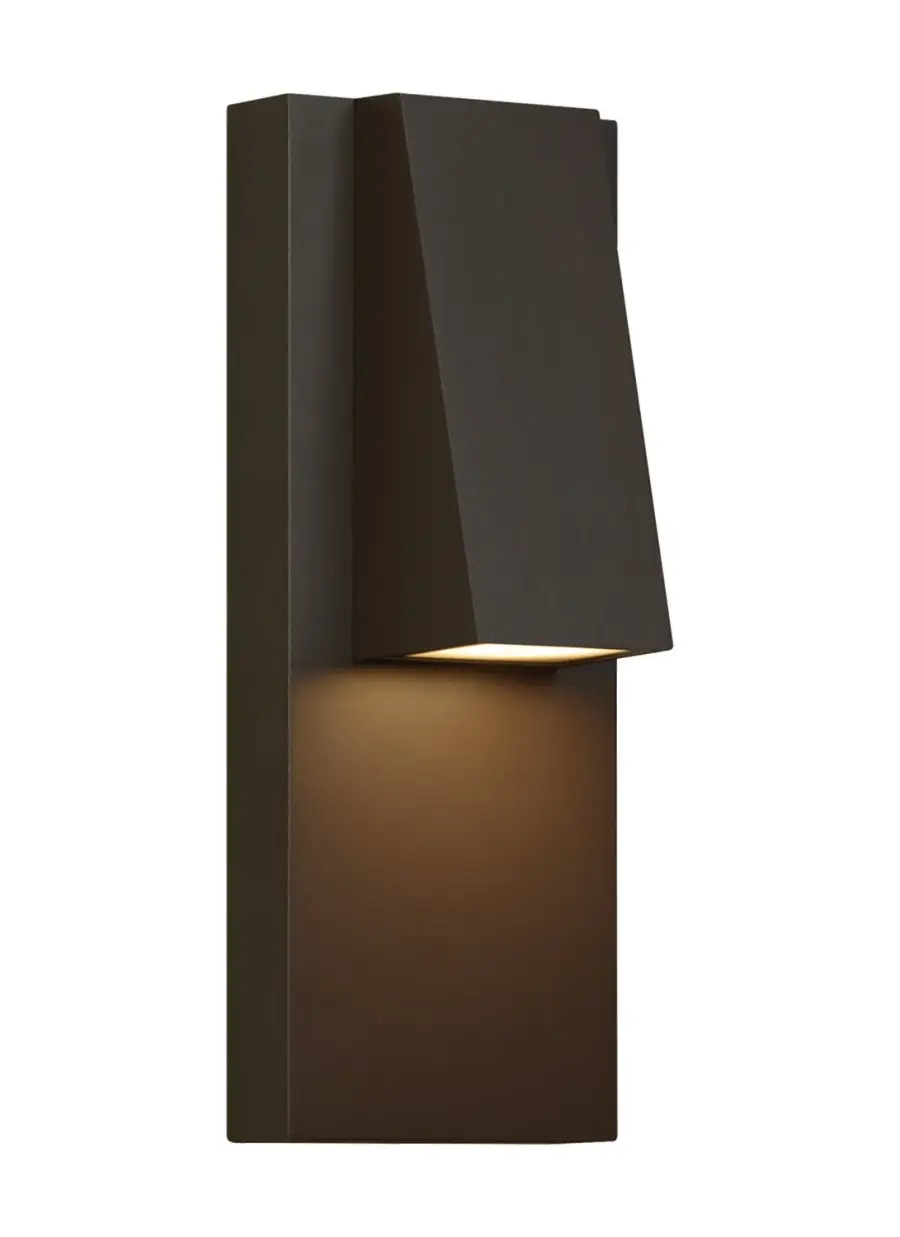 Peak LED Outdoor Wall Lantern in Bronze