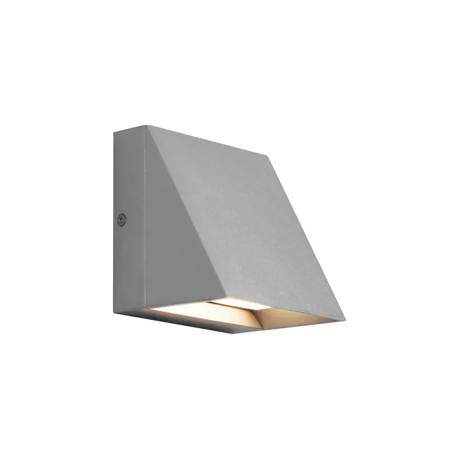 Pitch LED Outdoor Wall Sconce in Silver