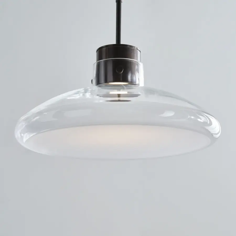 Elegant Transitional Table Lamp with Warm Dimming Technology - Image 8