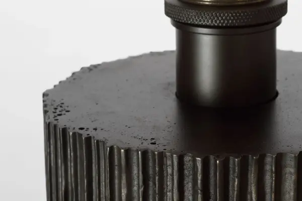 Sophisticated Textured Table Lamp with Luxurious Bouclé Shade - Image 7