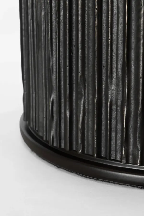 Sophisticated Textured Table Lamp with Luxurious Bouclé Shade - Image 8