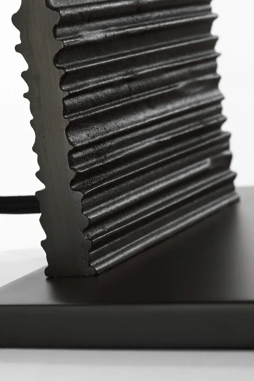 Fumar 34" Statement Table Lamp in Ridged Carbon with Bouclé Shade - Image 6