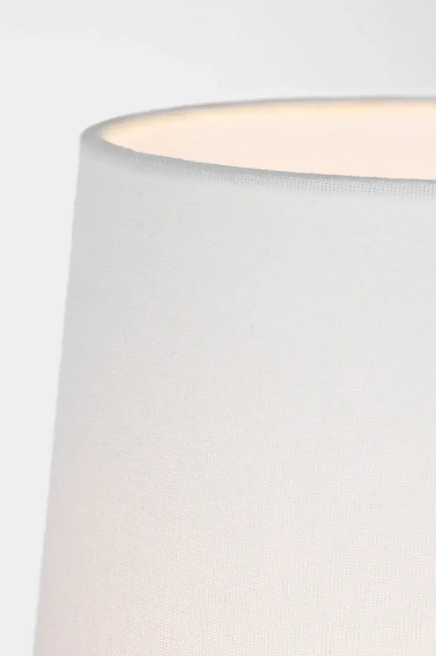 Elegant Cordless Portability Meets Timeless Glass Design - Image 3