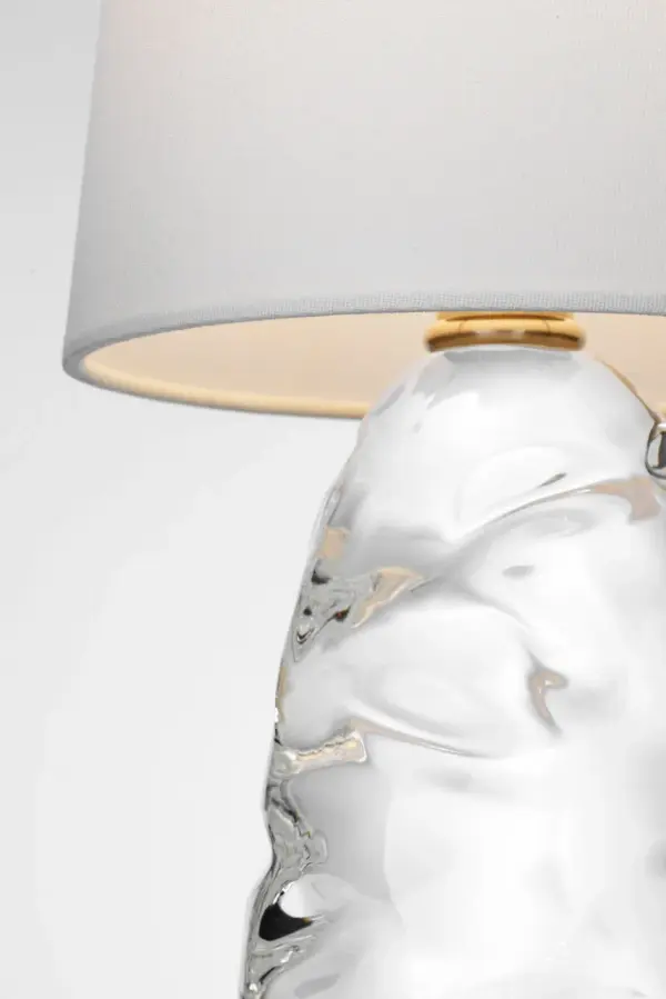 Elegant Cordless Portability Meets Timeless Glass Design - Image 6