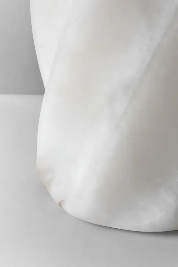 Elegant Alabaster Table Lamp with Sculptural Torsade Base - Image 7
