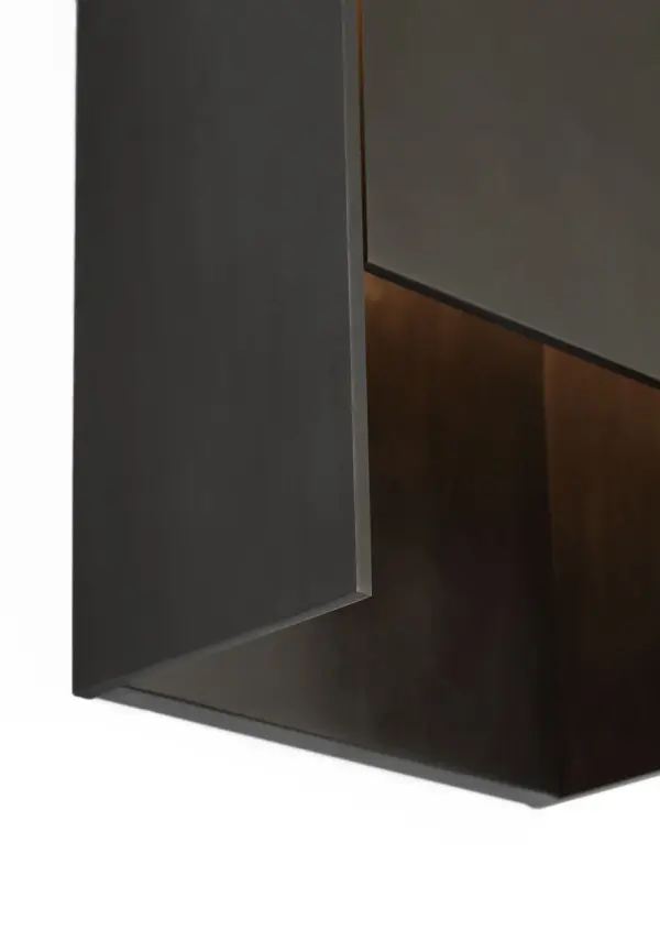 Align 11" Shielded Wall Light - Image 5