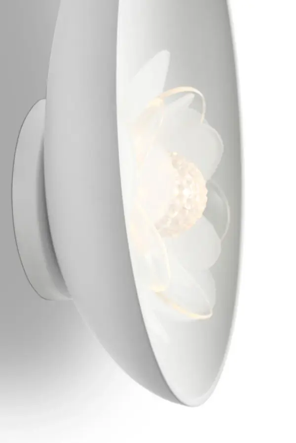Petaluma 7" Reflector Sconce in Matte White with Etched and Clear Glass Flower - Image 4