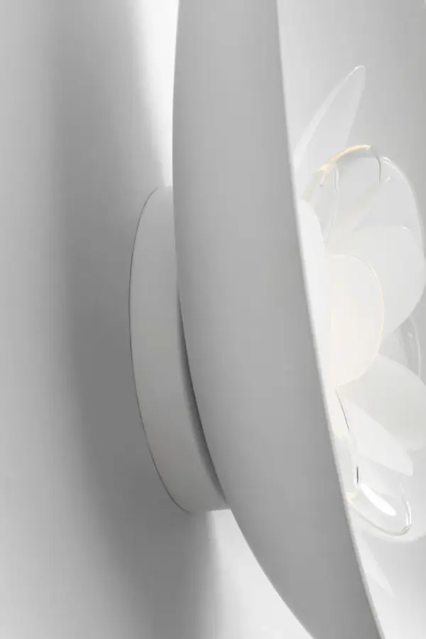 Petaluma 13" Reflector Sconce in Matte White with Etched and Clear Glass Flower - Image 4