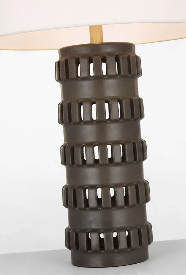 Sophisticated Transitional Table Lamp with Warm Natural Finish - Image 5