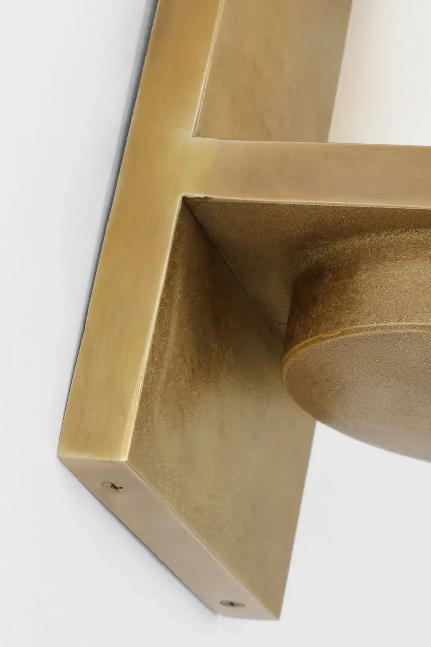 Cornado 18" Indoor/Outdoor Hurricane Sconce - Image 3