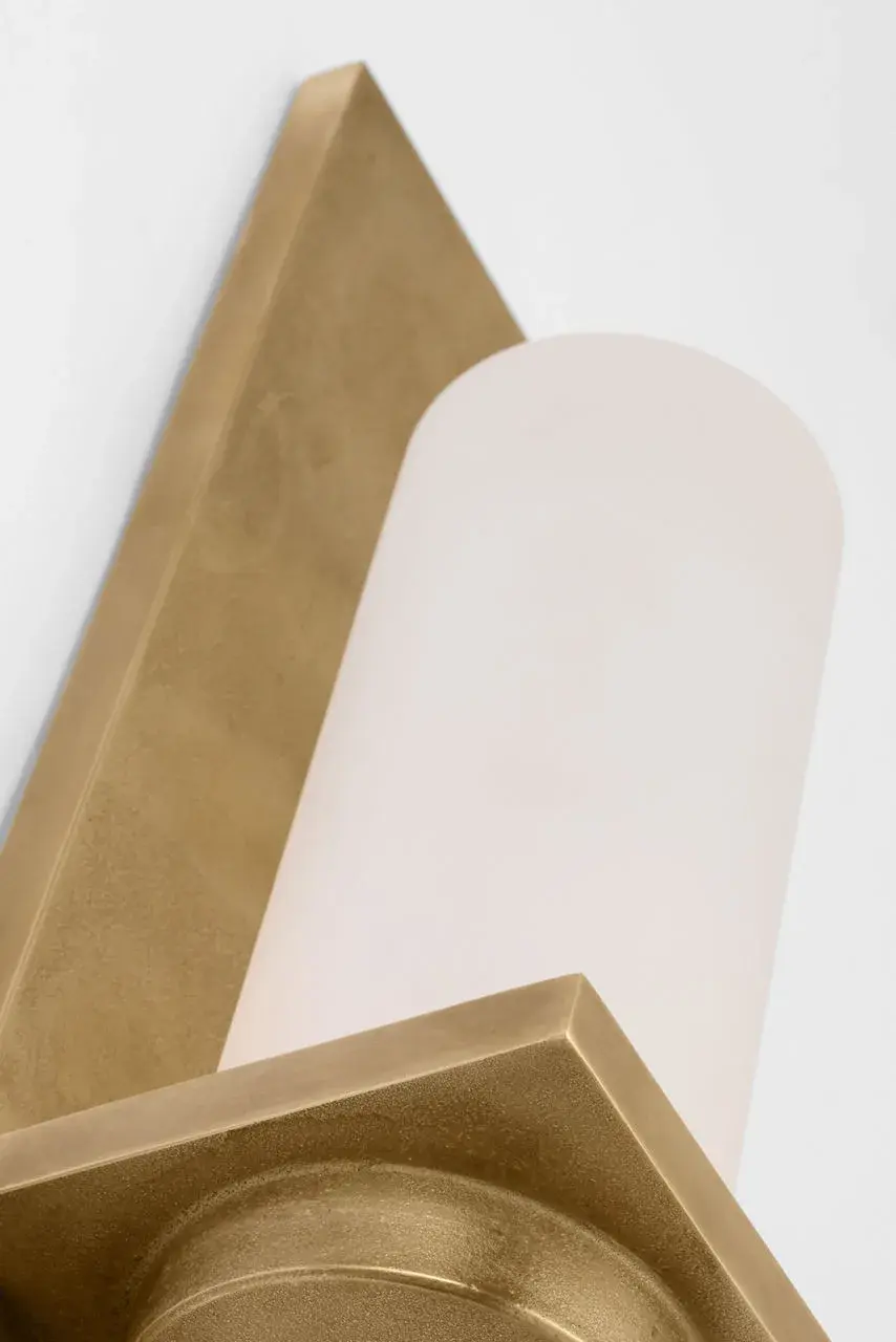 Cornado 18" Indoor/Outdoor Hurricane Sconce - Image 4