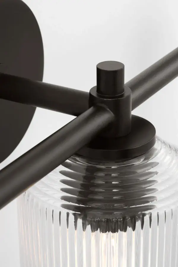 Sculptural Elegance for Expansive Bath Spaces - Image 3